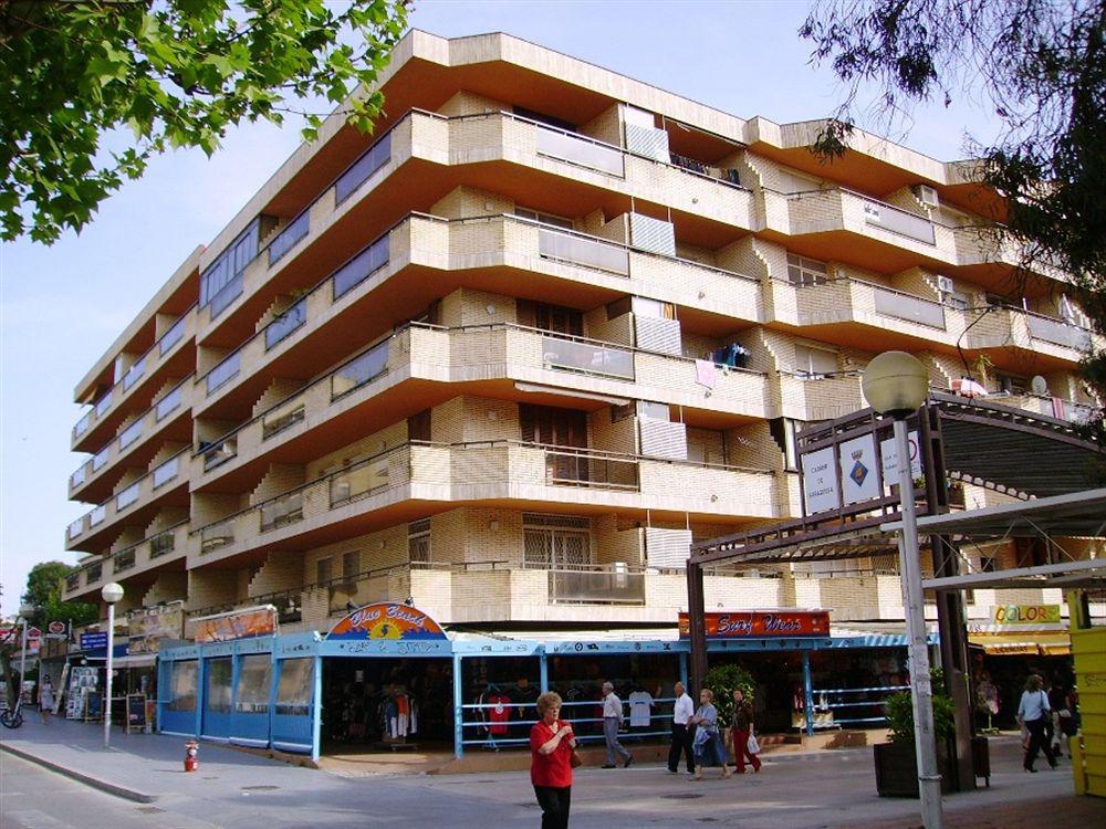 סאלו Apartamentos Bahia Dorada מראה חיצוני תמונה